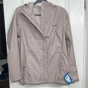 Columbia Women's Soft Beige rain Jacket sz M New